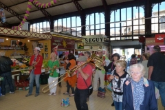 halles_narbonne_tout_un_fromage_cercle_occitan_la_clape_consulat_septimanie_24_mai_2014-26