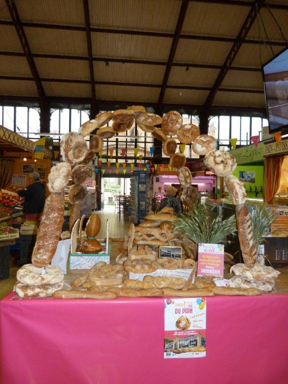 les_halles_de_narbonne_animation_pain_boulangers_boulangerie_epi-d-or_epi-d-ovalie_maison_samazan_12_mai_2015-08