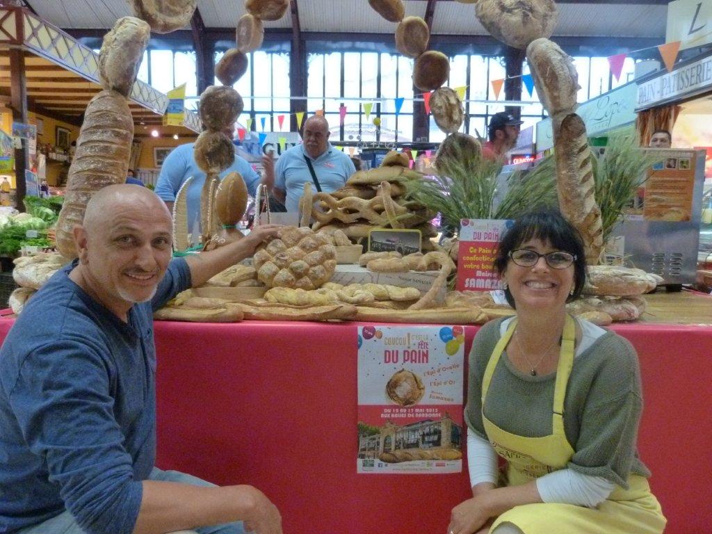 les_halles_de_narbonne_animation_pain_boulangers_boulangerie_epi-d-or_epi-d-ovalie_maison_samazan_12_mai_2015-24