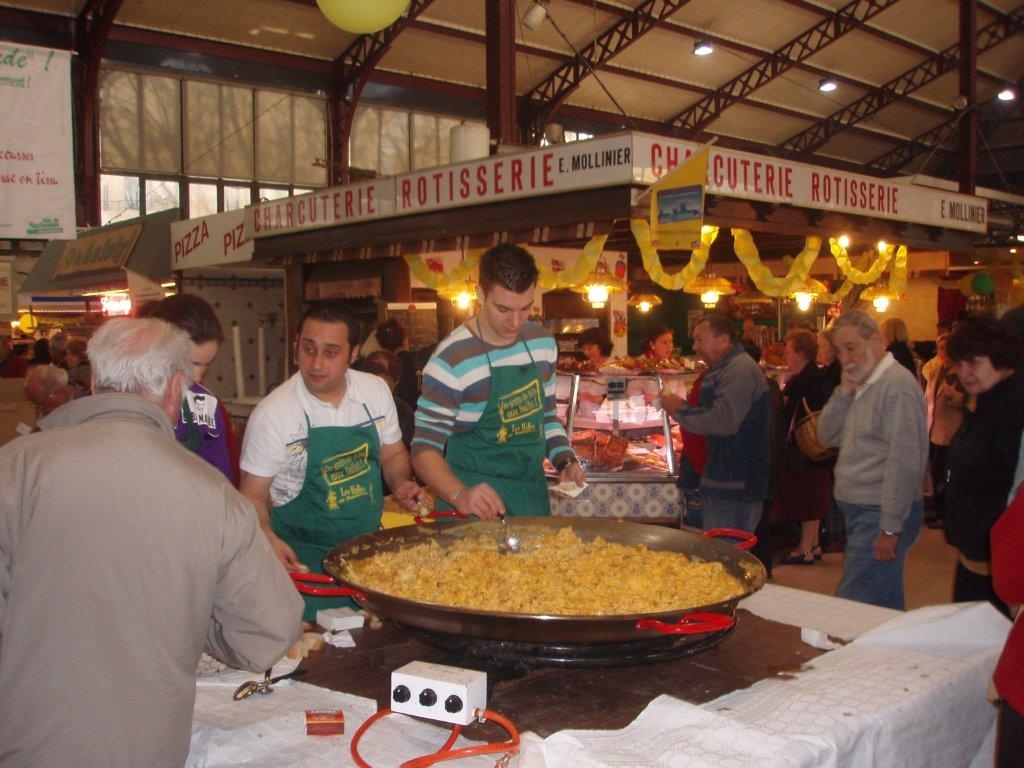 omelette paques halles narbonne 2007 (16)