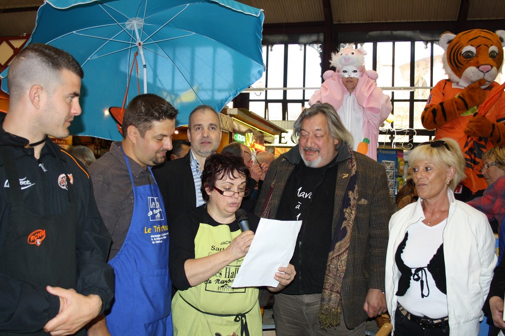 halles_narbonne_paques_omelette_jeanclaude_dreyfus_medaille_touristique_triporteur_rcnm_tignous_pinpin_cocotte_2012-51