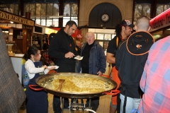 halles_narbonne_paques_omelette_jeanclaude_dreyfus_medaille_touristique_triporteur_rcnm_tignous_pinpin_cocotte_2012-15