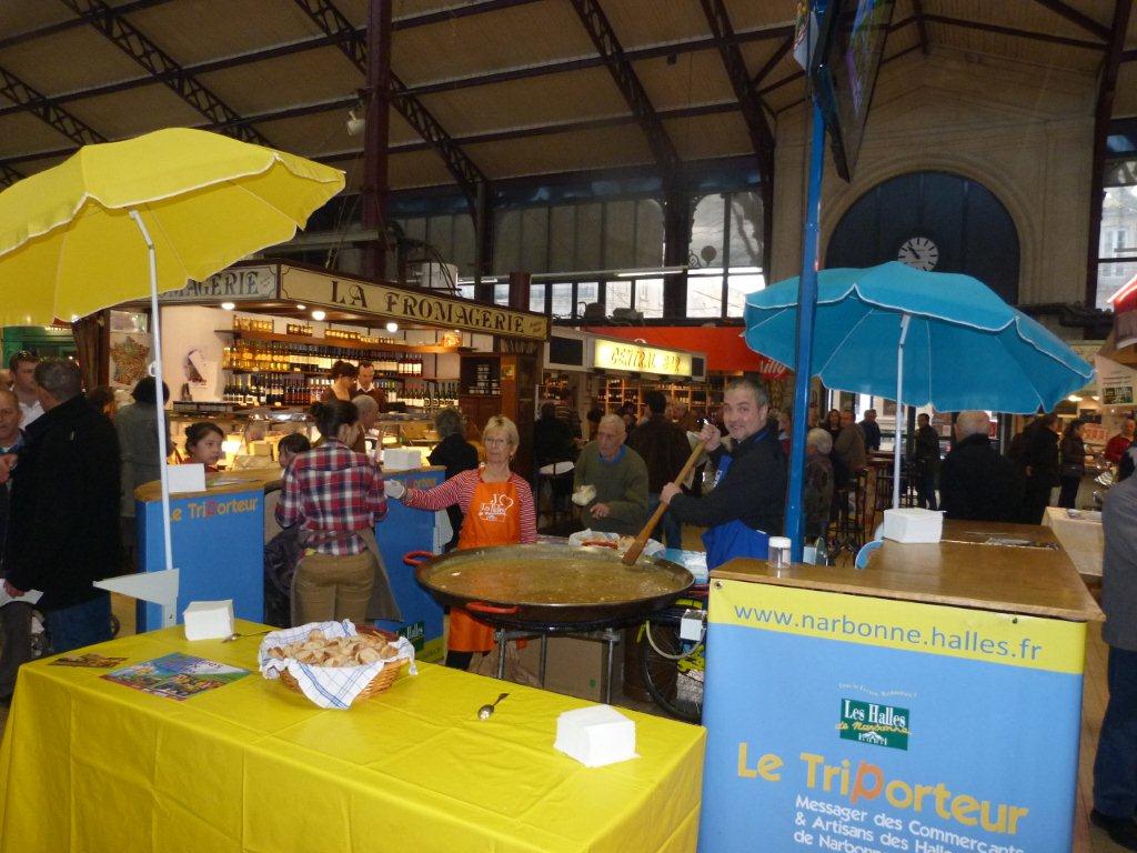 halles_de_narbonne_animation_paques_2013_omelette_pinpin_cocotte_kiki01-