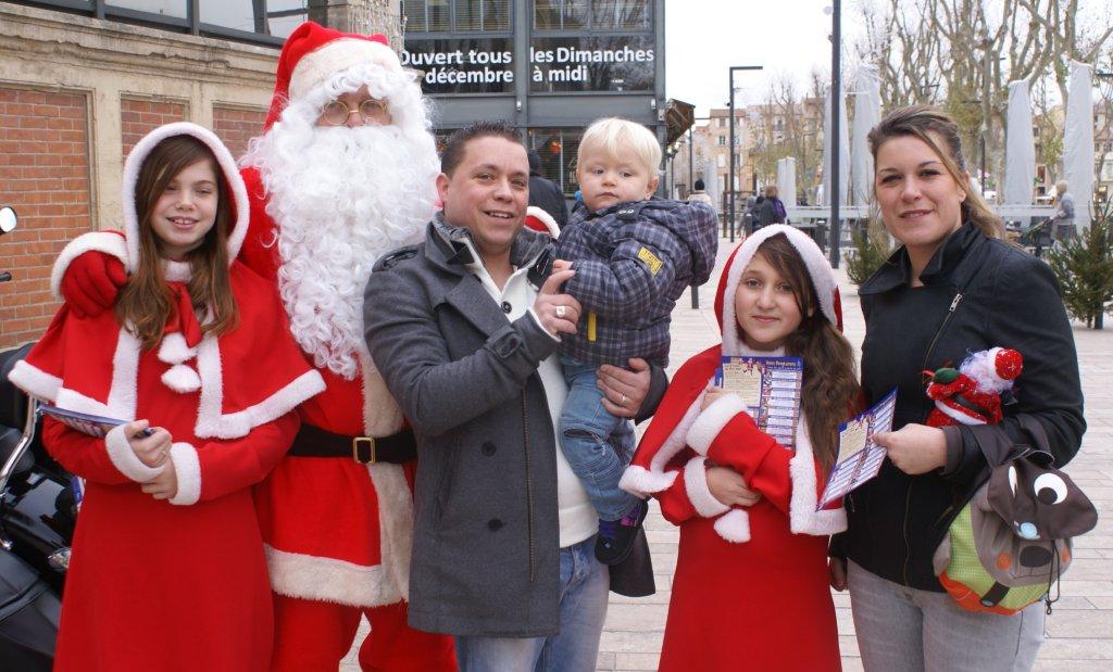 les_halles_de_narbonne_animation_promotion_photos_pere_noel_samedi-21-12-2013-24