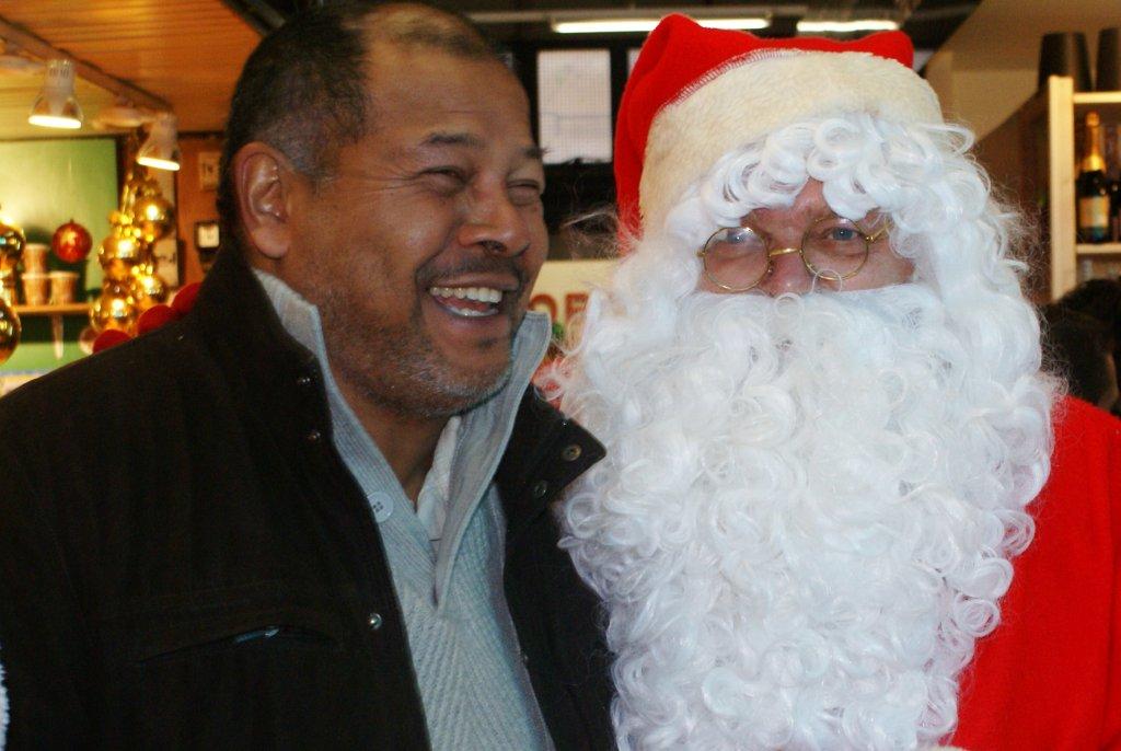 les_halles_de_narbonne_animation_promotion_photos_pere_noel_samedi-21-12-2013-47