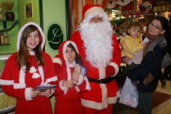 les_halles_de_narbonne_animation_promotion_photos_pere_noel_samedi-21-12-2013-05