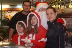 les_halles_de_narbonne_animation_promotion_photos_pere_noel_samedi-21-12-2013-13