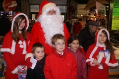 les_halles_de_narbonne_animation_promotion_photos_pere_noel_samedi-21-12-2013-23