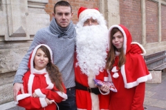 les_halles_de_narbonne_animation_promotion_photos_pere_noel_samedi-21-12-2013-34