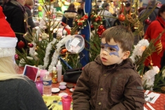 les_halles_de_narbonne_animation_promotion_photos_pere_noel_dimanche-22-12-2013-07