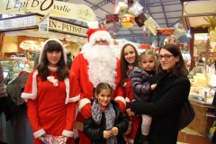 les_halles_de_narbonne_animation_promotion_photos_pere_noel_dimanche-22-12-2013-100