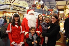 les_halles_de_narbonne_animation_promotion_photos_pere_noel_dimanche-22-12-2013-101