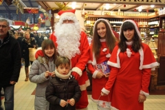 les_halles_de_narbonne_animation_promotion_photos_pere_noel_dimanche-22-12-2013-109