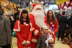 les_halles_de_narbonne_animation_promotion_photos_pere_noel_dimanche-22-12-2013-11