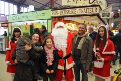 les_halles_de_narbonne_animation_promotion_photos_pere_noel_dimanche-22-12-2013-111