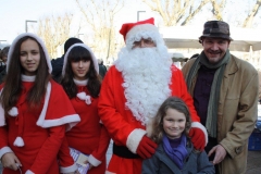 les_halles_de_narbonne_animation_promotion_photos_pere_noel_dimanche-22-12-2013-113