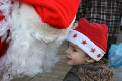 les_halles_de_narbonne_animation_promotion_photos_pere_noel_dimanche-22-12-2013-115