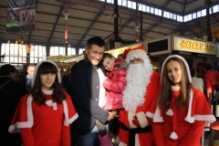 les_halles_de_narbonne_animation_promotion_photos_pere_noel_dimanche-22-12-2013-124