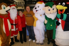 05-les_halles_de_narbonne_animation_promotion_photos_pere_noel_mardi-24-12-2013-