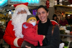 28-les_halles_de_narbonne_animation_promotion_photos_pere_noel_mardi-24-12-2013-