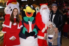 31-les_halles_de_narbonne_animation_promotion_photos_pere_noel_mardi-24-12-2013-