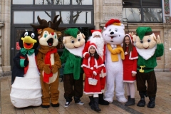 43-les_halles_de_narbonne_animation_promotion_photos_pere_noel_mardi-24-12-2013-