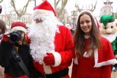 46-les_halles_de_narbonne_animation_promotion_photos_pere_noel_mardi-24-12-2013-