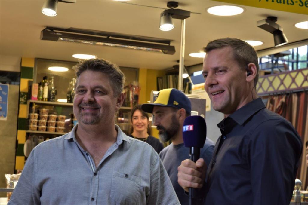 halles_narbonne_plus_beau_marche_de_france_tf1_13h_marie-sophie_lacarrau_30_juin_2022-Photos_Laure_Martorell-144