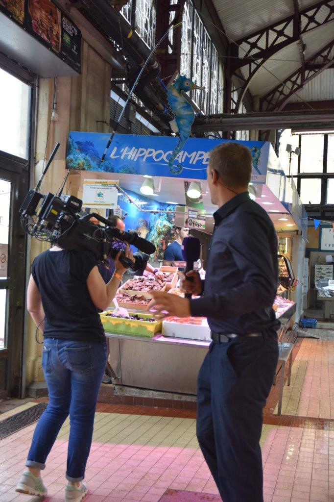 halles_narbonne_plus_beau_marche_de_france_tf1_13h_marie-sophie_lacarrau_30_juin_2022-Photos_Laure_Martorell-149