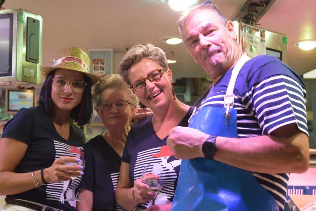 halles_narbonne_plus_beau_marche_de_france_tf1_13h_marie-sophie_lacarrau_30_juin_2022-Photos_Laure_Martorell-153