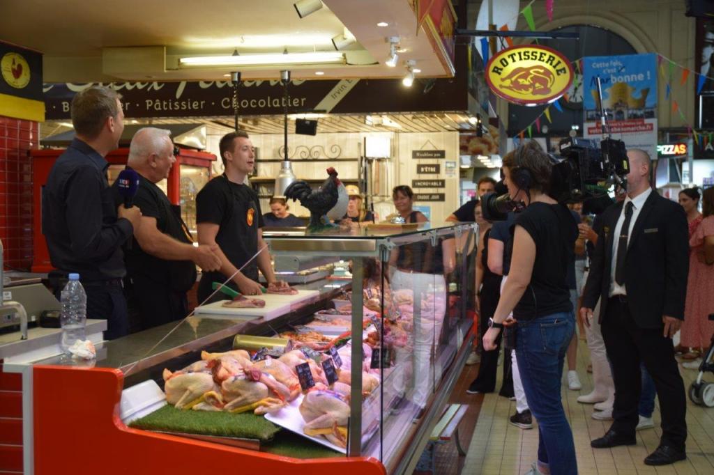 halles_narbonne_plus_beau_marche_de_france_tf1_13h_marie-sophie_lacarrau_30_juin_2022-Photos_Laure_Martorell-179