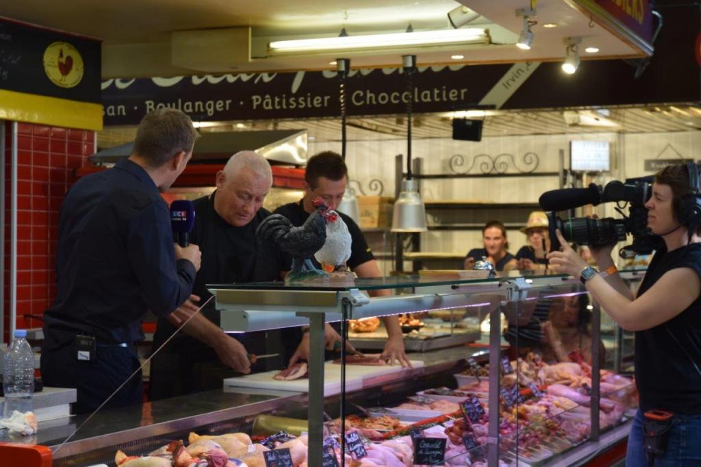 halles_narbonne_plus_beau_marche_de_france_tf1_13h_marie-sophie_lacarrau_30_juin_2022-Photos_Laure_Martorell-181
