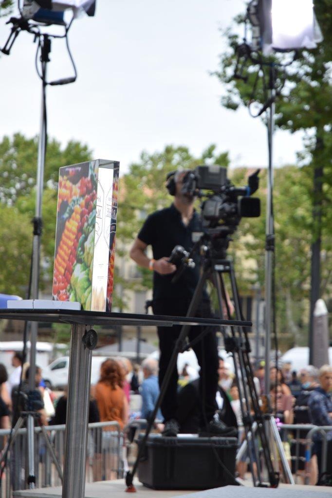 halles_narbonne_plus_beau_marche_de_france_tf1_13h_marie-sophie_lacarrau_30_juin_2022-Photos_Laure_Martorell-57