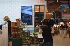 halles_narbonne_plus_beau_marche_de_france_tf1_13h_marie-sophie_lacarrau_30_juin_2022-Photos_Laure_Martorell-168