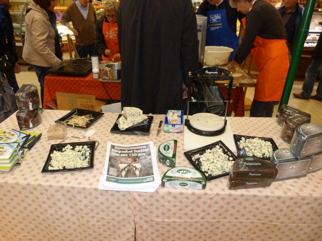 les_halles_de_narbonne_roquefort_societe_150_ans_amicale_aveyronnais_aude_09-11-2013-03