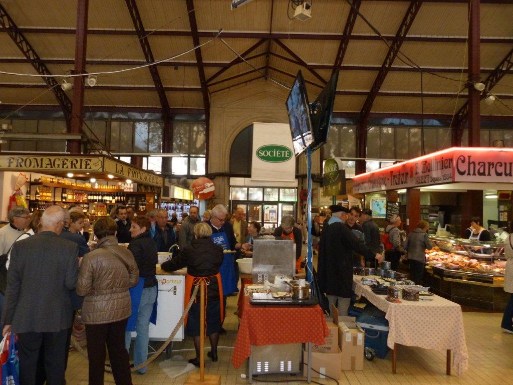 les_halles_de_narbonne_roquefort_societe_150_ans_amicale_aveyronnais_aude_09-11-2013-22