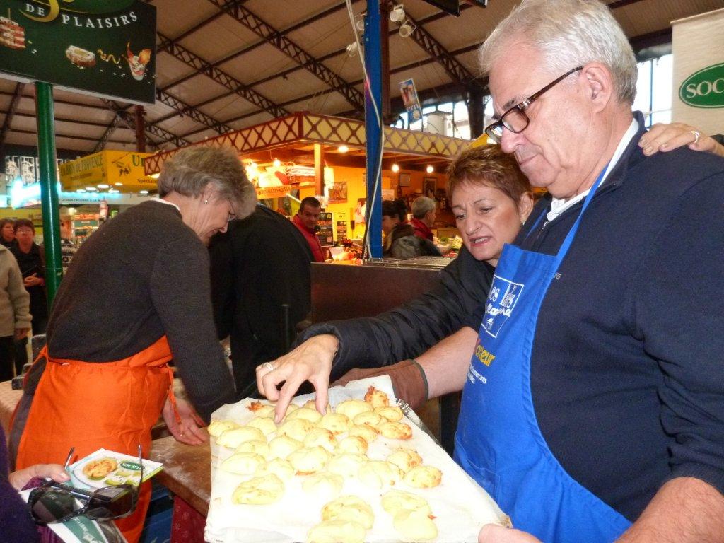 les_halles_de_narbonne_roquefort_societe_150_ans_amicale_aveyronnais_aude_09-11-2013-23