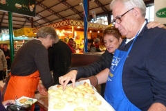 les_halles_de_narbonne_roquefort_societe_150_ans_amicale_aveyronnais_aude_09-11-2013-23