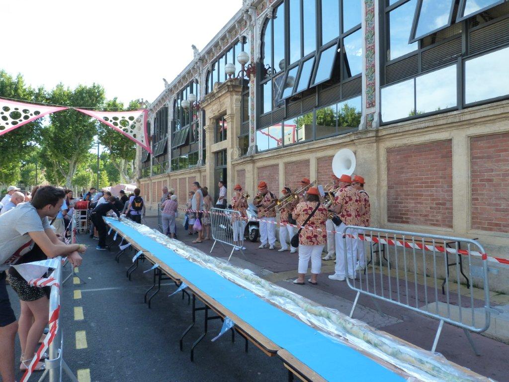 les_halles_de_narbonne_animation_rouleau_de_printemps_kioskasie_2015-16