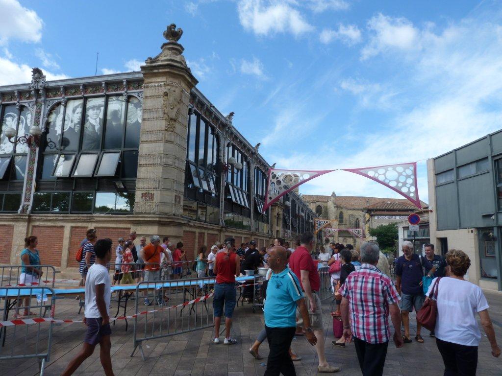 les_halles_de_narbonne_animation_rouleau_de_printemps_kioskasie_2015-27