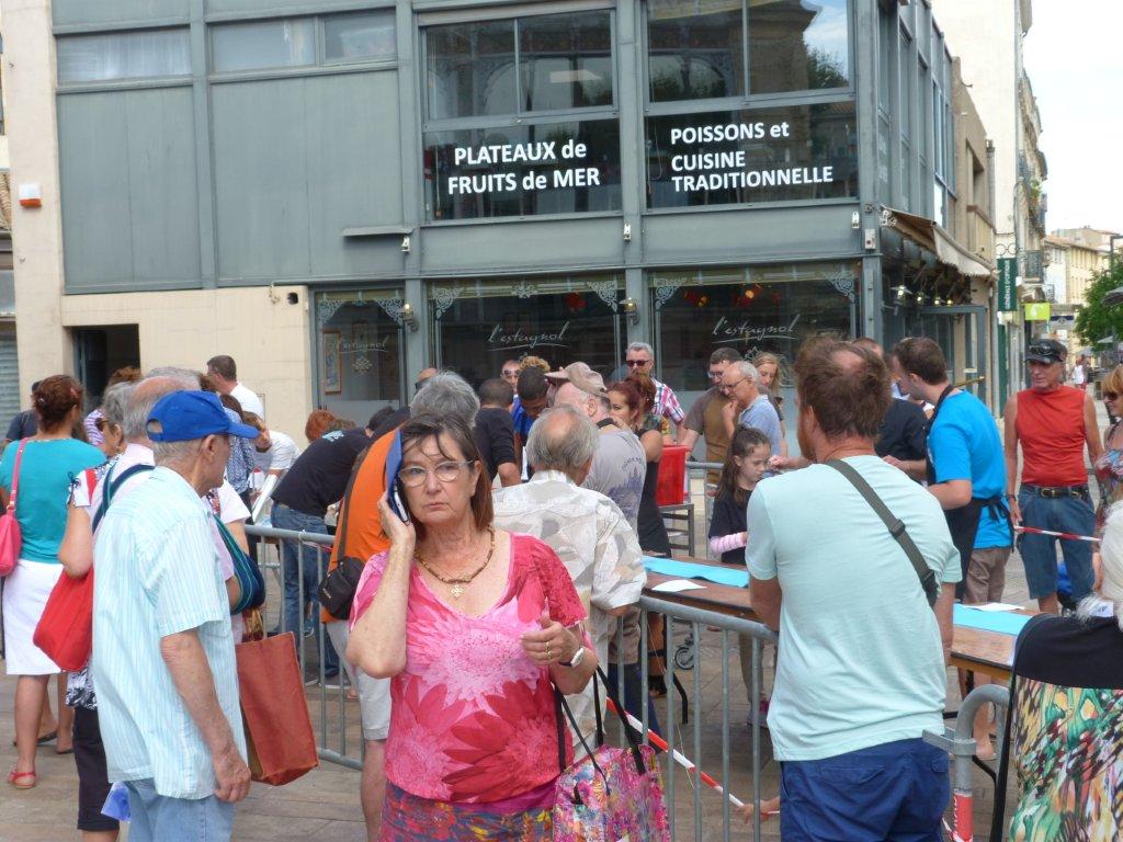 les_halles_de_narbonne_animation_rouleau_de_printemps_kioskasie_2015-28