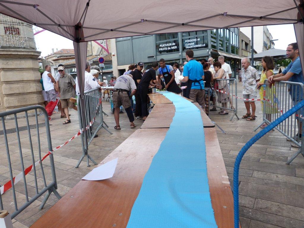 les_halles_de_narbonne_animation_rouleau_de_printemps_kioskasie_2015-46