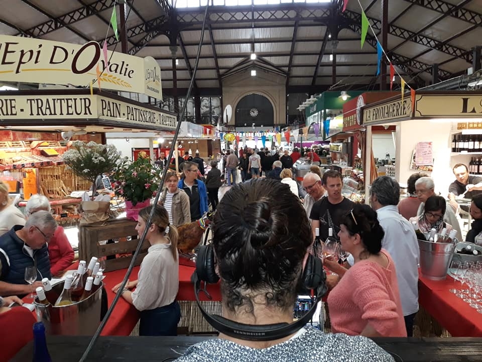halles_narbonne_petits_canons_sarrat_de_goundy_lancement_hommage_commercants_halles_2018-17