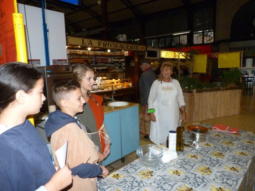 les_halles_de_narbonne_semaine_du_gout_ateliers_pedagogiques_2013-05
