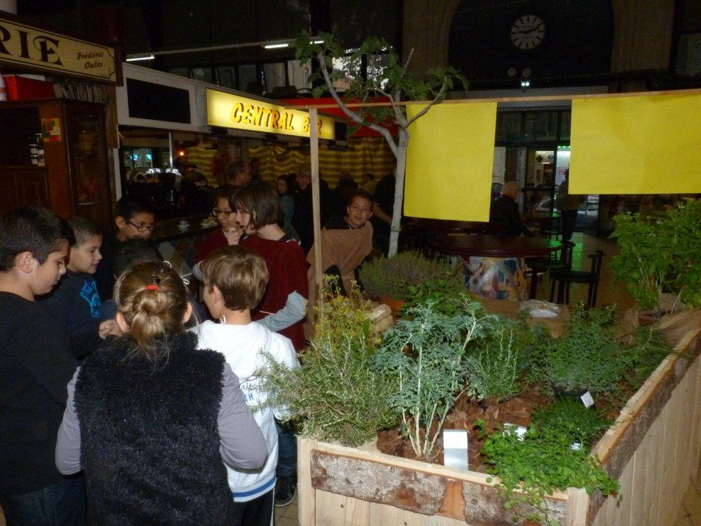 les_halles_de_narbonne_semaine_du_gout_ateliers_pedagogiques_2013-08