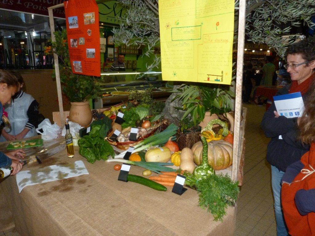 les_halles_de_narbonne_semaine_du_gout_ateliers_pedagogiques_2013-31