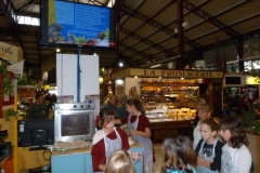 les_halles_de_narbonne_semaine_du_gout_ateliers_pedagogiques_16-10-2013-28