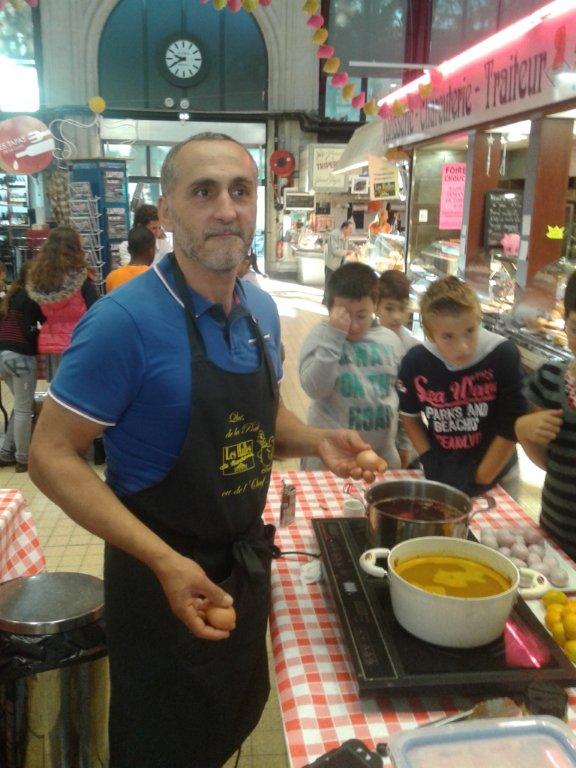 semaine-du-gout_halles_de_narbonne_firat_abbas_tapas_de_la_clape_service_promotion_de_la__sante_narbonne-01