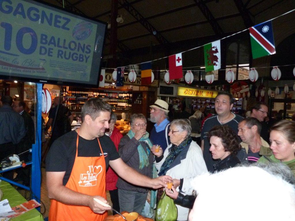 halles_narbonne_semaine_du_gout_courges_vin_primeur_banda_couleur_soleil_soupes_degustation_animation_2015-08