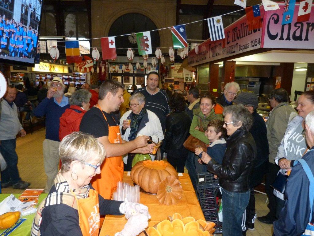 halles_narbonne_semaine_du_gout_courges_vin_primeur_banda_couleur_soleil_soupes_degustation_animation_2015-10